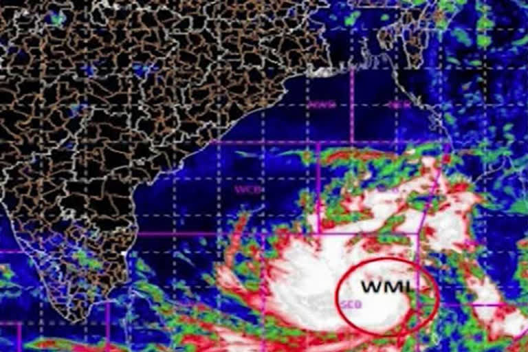 Low pressure in Bay of Bengal