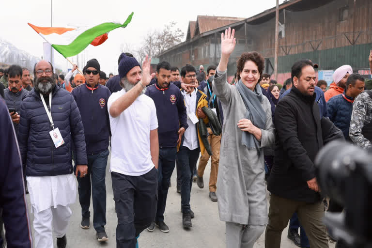 Priyanka joins Bharat Jodo Yatra