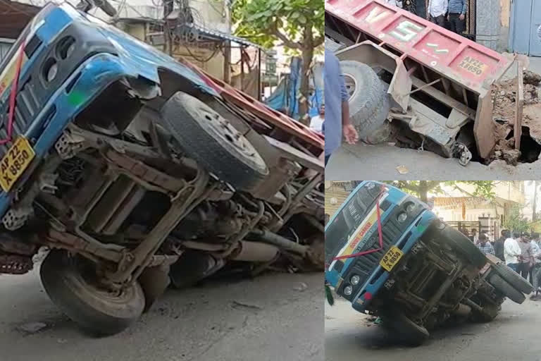 tipper stuck on the road in Himayat Nagar