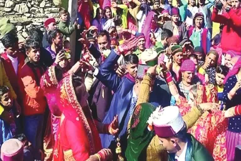 Unique Wedding In Himachal