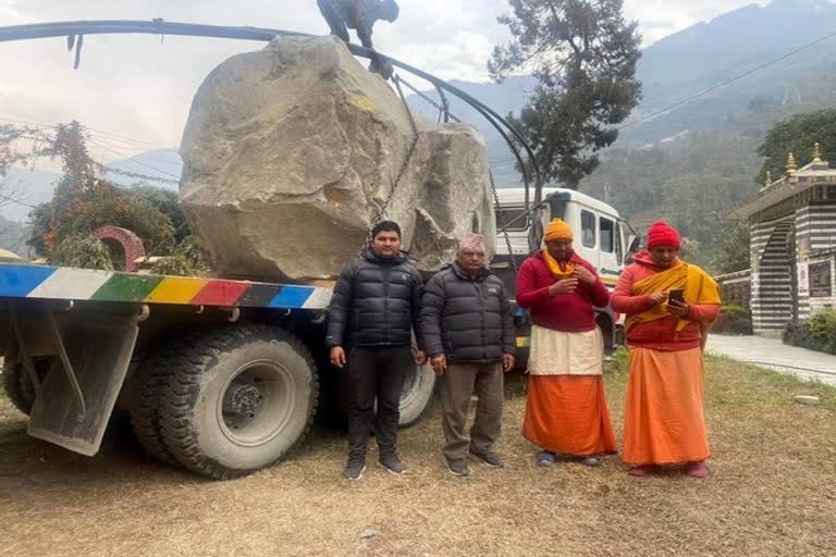 nepal-dispatches-2-shaligram