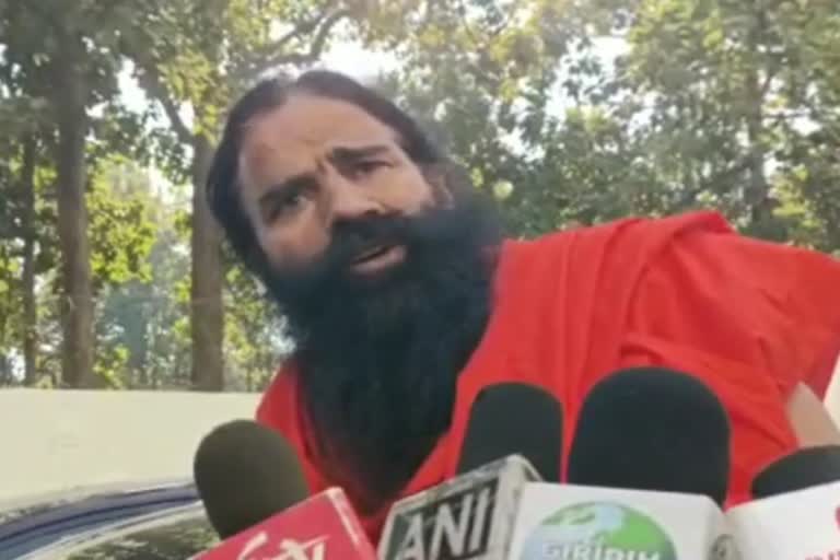 Baba Ramdev supports Assam CM