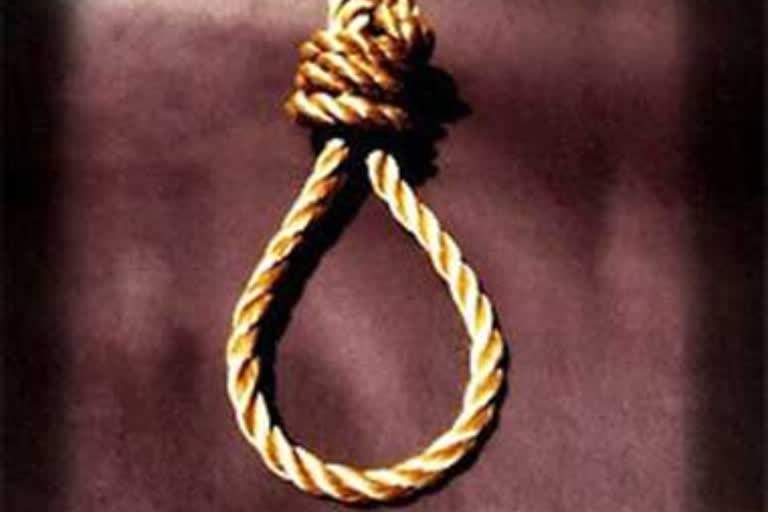 Suicide In Bahraich