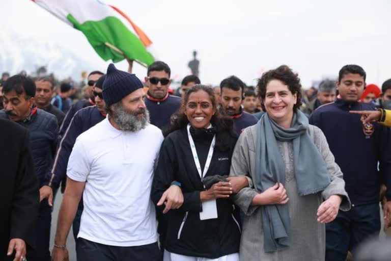 Priyanka Gandhi on Bharat Jodo Yatra  Priyanka Gandhi  Bharat Jodo Yatra spread message of love  Priyanka Gandhi Vadra  കന്യാകുമാരി മുതല്‍ കശ്‌മീര്‍ വരെ  രാഹുല്‍ ഗാന്ധി നയിച്ച ഭാരത് ജോഡോ യാത്ര  രാഹുല്‍ ഗാന്ധി  ഭാരത് ജോഡോ യാത്ര  അവസാന ലാപ്പില്‍ നന്ദിയറിയിച്ച് പ്രിയങ്ക ഗാന്ധി  സ്‌നേഹത്തിന്‍റെ സന്ദേശം  കോണ്‍ഗ്രസ് ജനറല്‍ സെക്രട്ടറി പ്രിയങ്ക ഗാന്ധി വദ്ര  കോണ്‍ഗ്രസ് ജനറല്‍ സെക്രട്ടറിമാര്‍  പ്രിയങ്ക ഗാന്ധി  യാത്ര