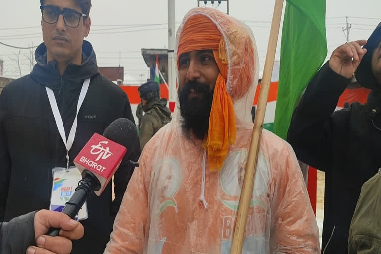 Man walks barefoot at Bharat Jodo Yatra