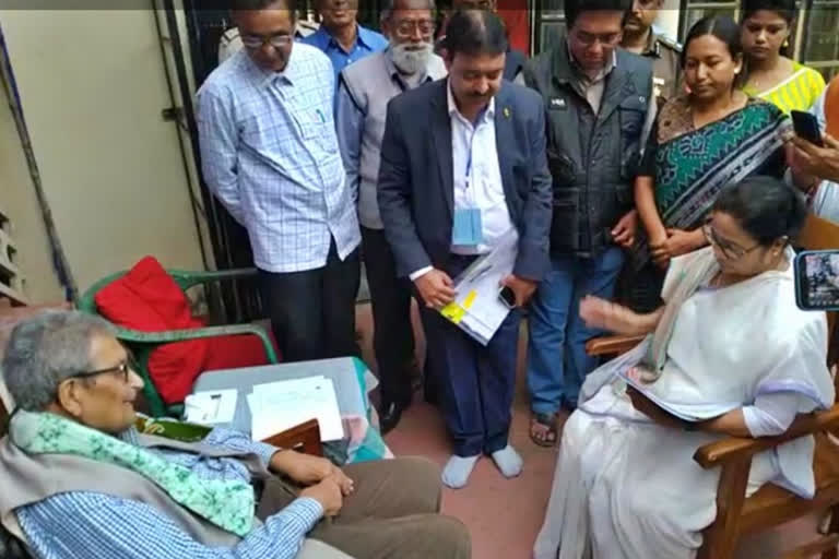 Mamata meets Nobel laureate Amartya Sen, says allegations of land grabbing against him baseless