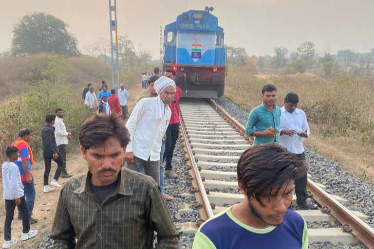 Seoni Accident during rail engine testing