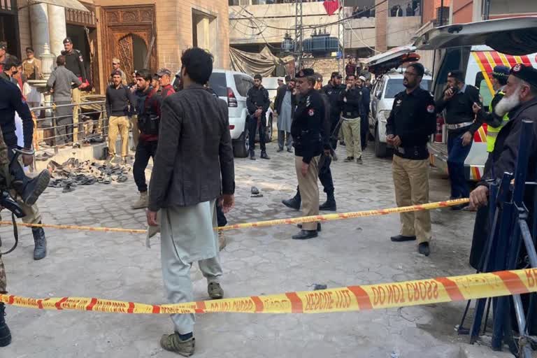 Blast At Peshawar Mosque  babar azam  पाकिस्तान  बाबर आजम