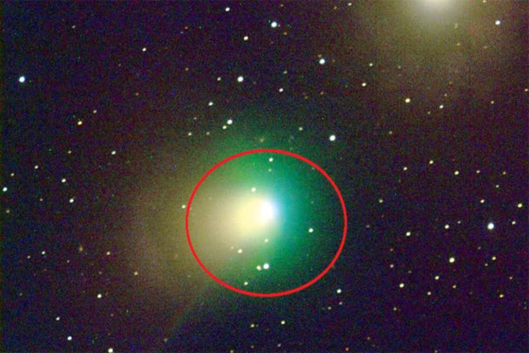 Comet Near Earth 2023