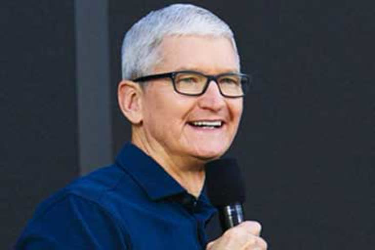 apple ceo tim cook no layoffs at apple