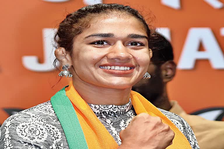 Babita Phogat  बबीता फोगाट  बृजभूषण सिंह  भारतीय कुश्ती महासंघ  WFI