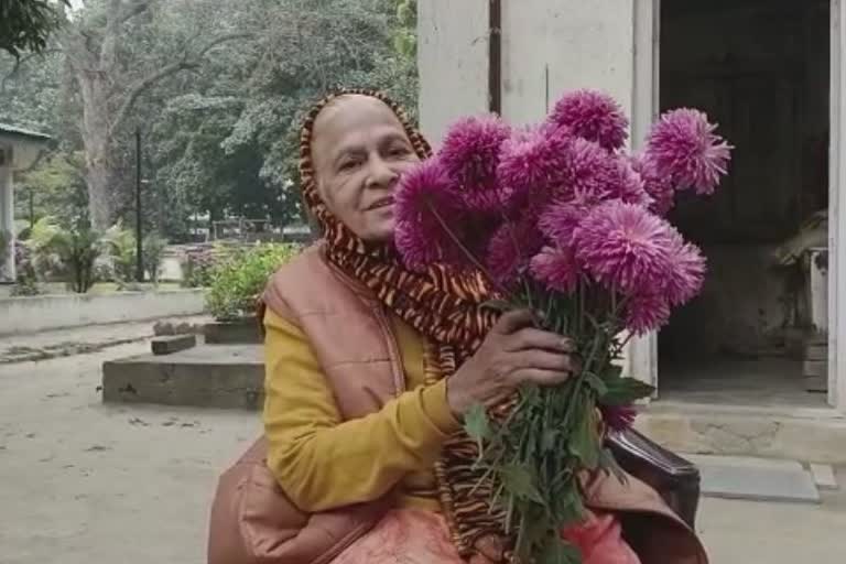 Flower Bouquet Sewa in Golden Temple