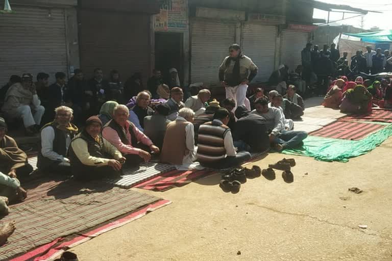 Villagers sat on Protest in Sapotra
