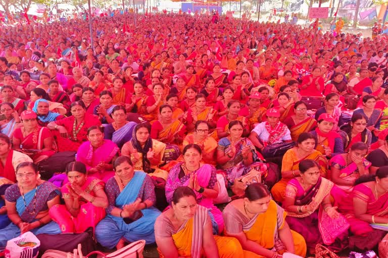 ಅಂಗನವಾಡಿ ನೌಕರರು