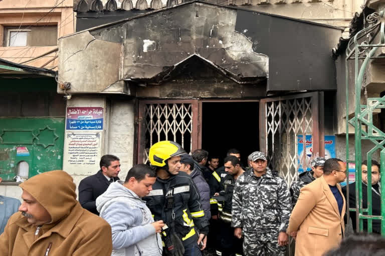 3 dead, 32 wounded in Egypt's hospital fire