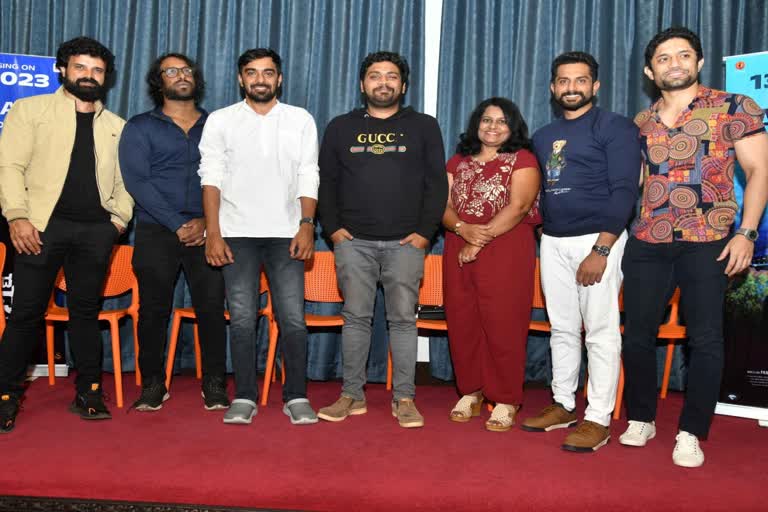 Kadala Theerada Bhargava Movie team