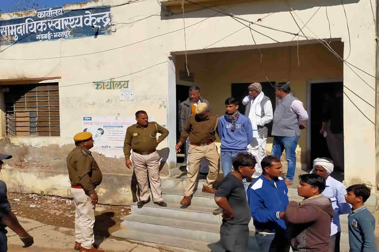 Youth died due to wall collapse in Bharatpur, Deceased family file murder case