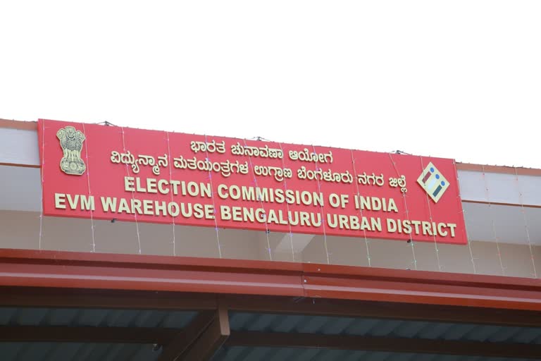 inspection-of-evms-from-february-corporation-chief-commissioner-tushar-girinath