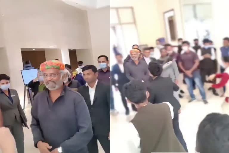 Rajinikanth reached Jaisalmer