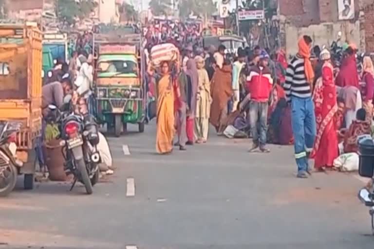 Weekly market in Bagodar