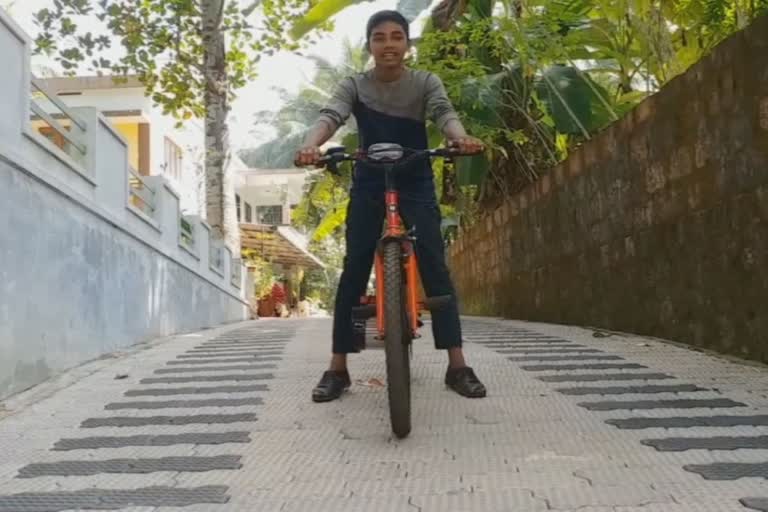 15 year old boy made electric bicycle