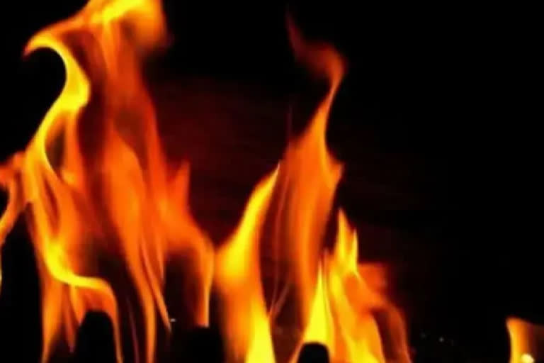 Four members of a family charred to death in Gorakhpur