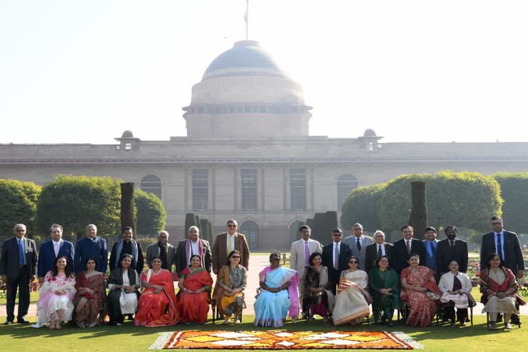 Chief Justice reached Rashtrapati Bhavan