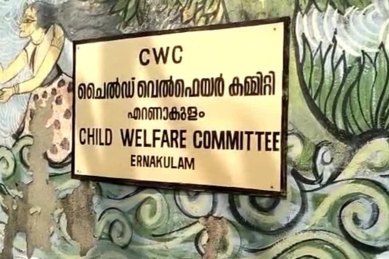 fake adoption case updation in ernakulam  fake adoption case  fake birth certificate case  fake birth certificate case investigation  ചൈൽഡ് വെൽഫെയർ കമ്മിറ്റി  സിഡബ്ബ്യുസി  child welfare committee  അഡ്‌മിനിസ്‌ട്രേറ്റീവ് അസിസ്‌റ്റന്‍റ് അനിൽകുമാർ  birth certificate  adoption  കുഞ്ഞിനെ ദത്തെടുക്കൽ കേസ്  നിയമ വിരുദ്ധമായി ദത്തെടുത്ത കേസ്  കളമശേരി മെഡിക്കൽ കോളജ്  വ്യാജ ജനന സർട്ടിഫിക്കറ്റ് നിർമിച്ച കേസ്