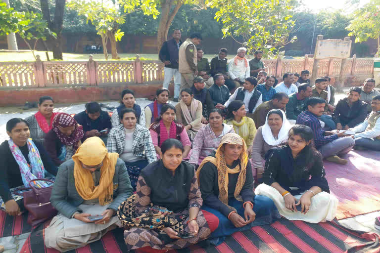 Forest worker work boycott in Rajasthan