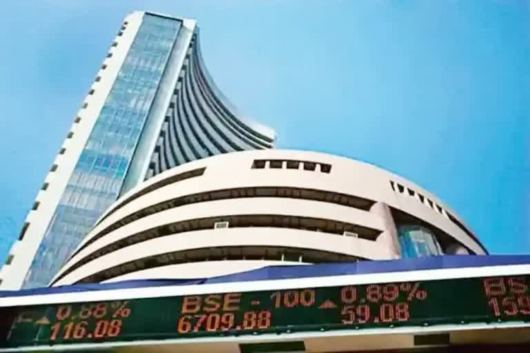 Stock Market India: માર્કેટમાં મંદી, સેન્સેક્સ 220 પોઈન્ટ તૃૂટ્યો