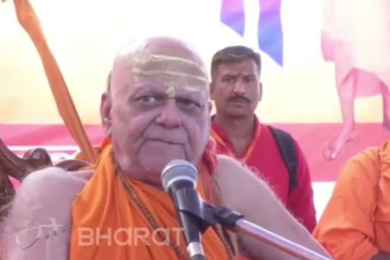 Puri Shankaracharya says RSS chief "lacks education", slams PM Modi but praises Yogi and Himanta Biswa Sarma
