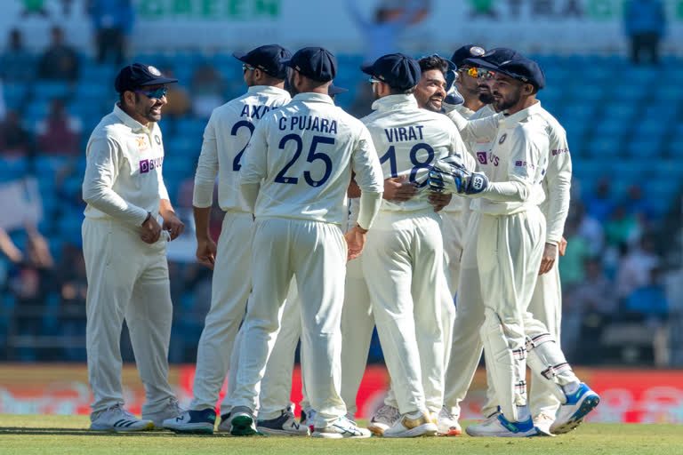 border gavaskar trophy  border gavaskar trophy 2023  india vs australia  india vs australia first test toss  india  australia  ബോര്‍ഡര്‍ ഗവാസ്‌കര്‍ ട്രോഫി  ഓസ്ട്രേലിയ ഇന്ത്യ  ഇന്ത്യ  ഓസ്ട്രേലിയ  ഇന്ത്യ vs ഓസ്ട്രേലിയ  ശുഭ്‌മാന്‍ ഗില്‍  സൂര്യകുമാര്‍ യാദവ്  ശ്രീകര്‍ ഭരത്