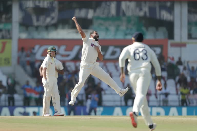 IND vs AUS Mohammed Shami completed 400 international wickets