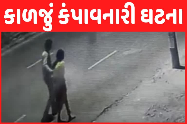 Surat Crime: ઘોર કળિયુગ, મહિલાએ રોડ પર બાળકને જન્મ આપ્યો પછી તરછોડીને જતી રહી, પોલીસ પણ ધ્રુજી ઊઠી