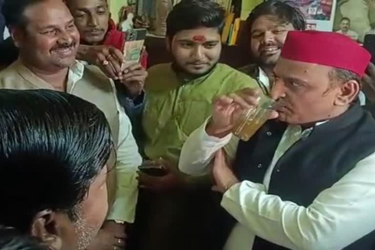 Akhikesh yadav