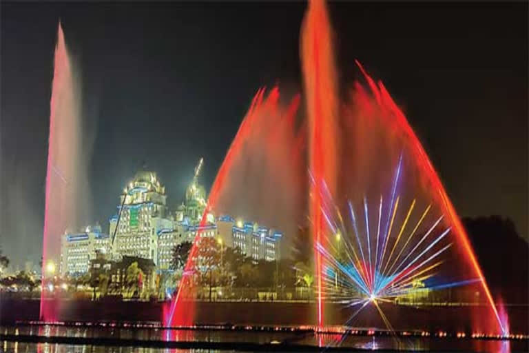 Floating Musical Fountain At Tank Bund