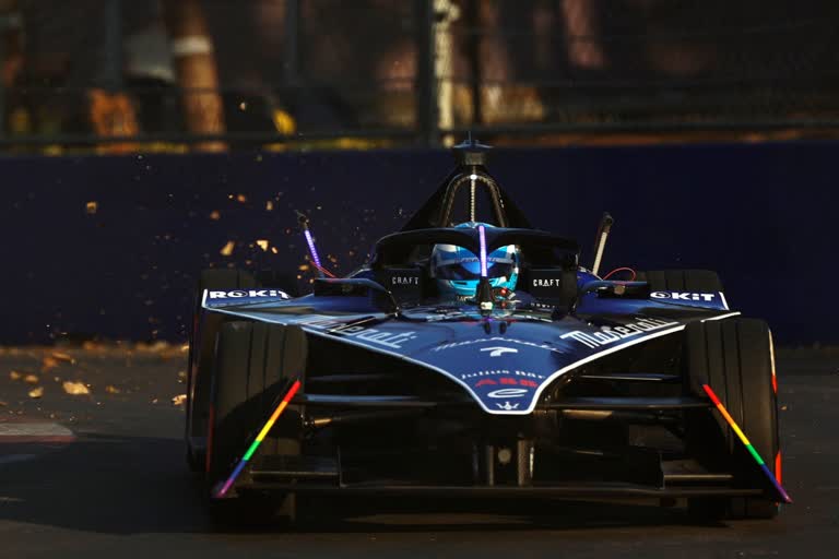 Formula E Race in Hyderabad  Formula E Race  Formula E Race in India  ഫോർമുല ഇ റേസ്  ഫോർമുല വണ്‍  ഫോർമുല ഇ റേസ് ഹൈദരാബാദിൽ  ഫോർമുല ഇ റേസിന് വേദിയായി ഹൈദരാബാദ്  ഫോർമുല ഇ  ഫോർമുല