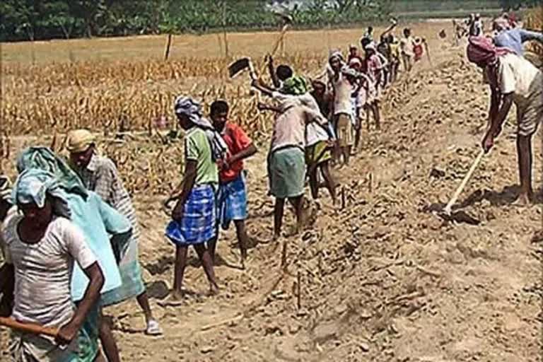 MNREGA Workers Payments Issue