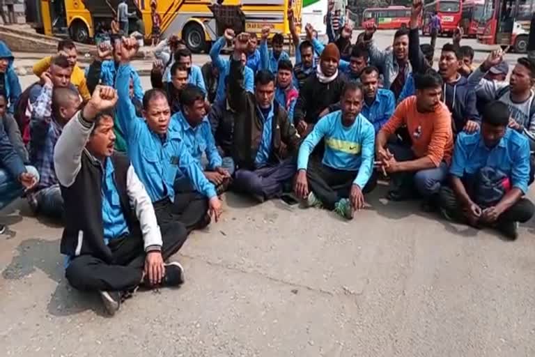 CNG buses strike demanding cancellation of ASTC conductor termination in Guwahati