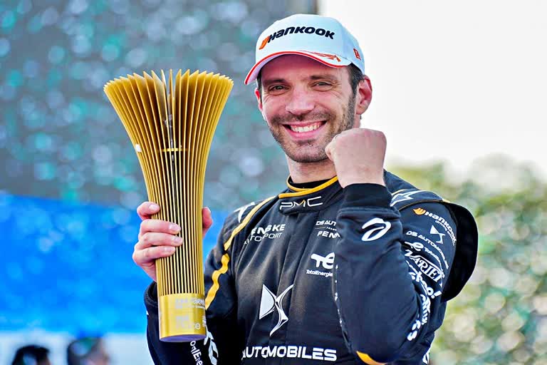 Hyderabad Formula E Race  Hyderabad E Prix  Jean Eric Vergne  जीन एरिक वर्गेन  हैदराबाद ई प्री  फॉर्मूला ई रेस