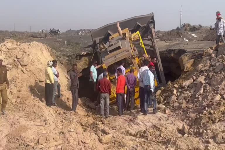 CCL bulldozer saved from landslide