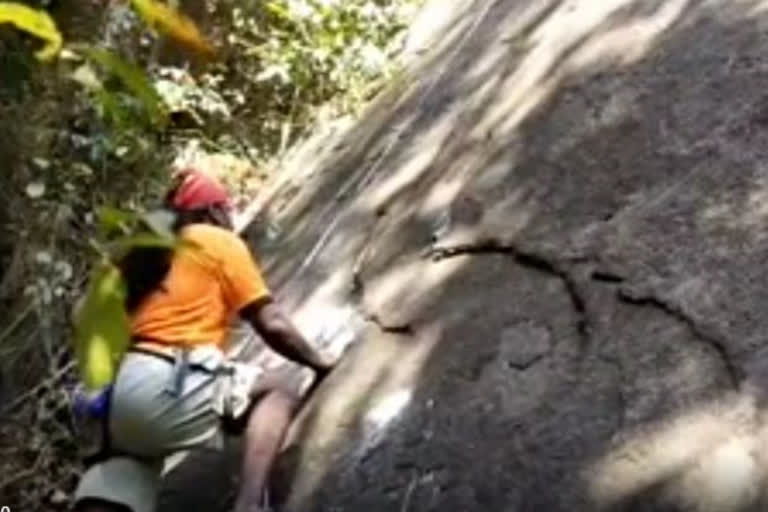 Karnataka's 'Monkey Man' climbs Gadaikal fort in 2 hours