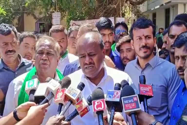 HD Kumaraswamy