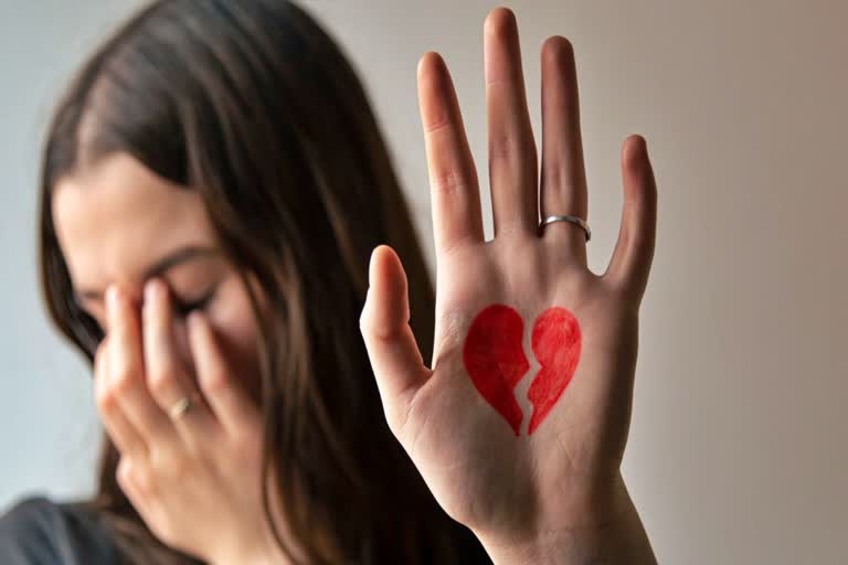 How does breakup affect your heart know here