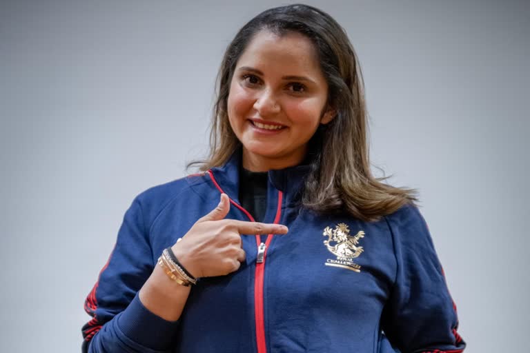 Sania Mirza to mentor RCB  Women s Premier League  royal challengers bangalore  Sania Mirza  Sania Mirza news  വിമൻസ് പ്രീമിയര്‍ ലീഗ്  റോയൽ ചലഞ്ചേഴ്‌സ് ബാംഗ്ലൂര്‍  സാനിയ മിര്‍സ ആർസിബി ഉപദേശക  സാനിയ മിര്‍സ  സ്‌മൃതി മന്ദാന  smriti mandhana