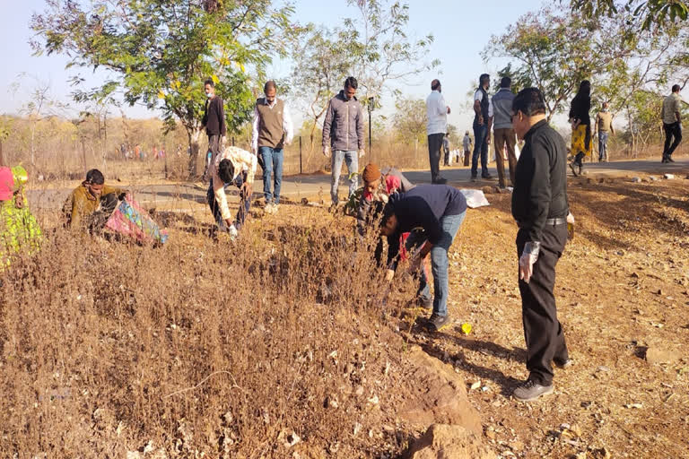 Campaign to make Gangrel garbage free in dhamtari