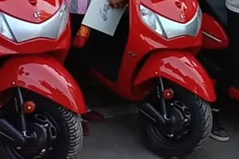 Fancy registration number for scooty gets Rs 1 crore bid in Himachal Pradesh's Shimla