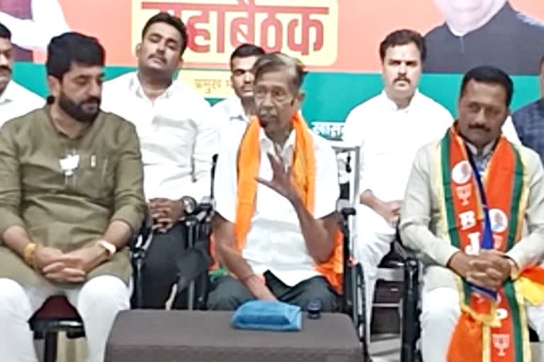 MP Girish Bapat Guided on Kasaba