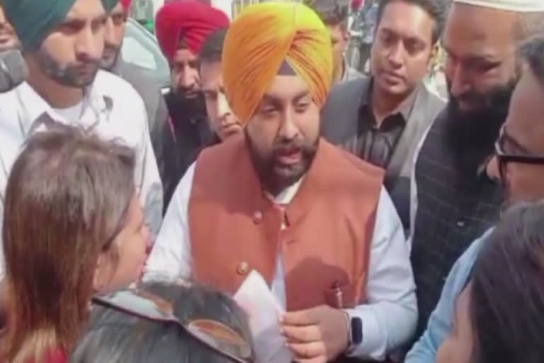 Minister Harjot Bains heard the problems of students and professors