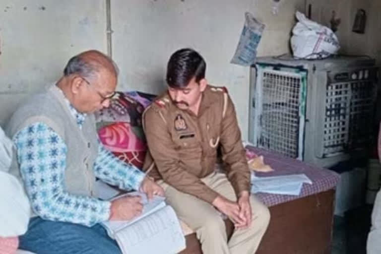 A machine operator in Uttar Pradesh's Meerut died by suicide following pressure and harassment from moneylender over the interest rate on the amount borrowed. Police have recovered a handwritten note from the deceased's pocket and based on the relative's complaint, further action will be initiated.